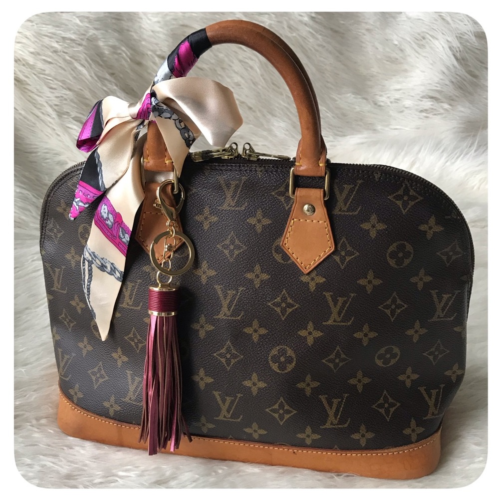 ❤️ SALE ❤️ Louis Vuitton Alma PM Satchel ❤️.